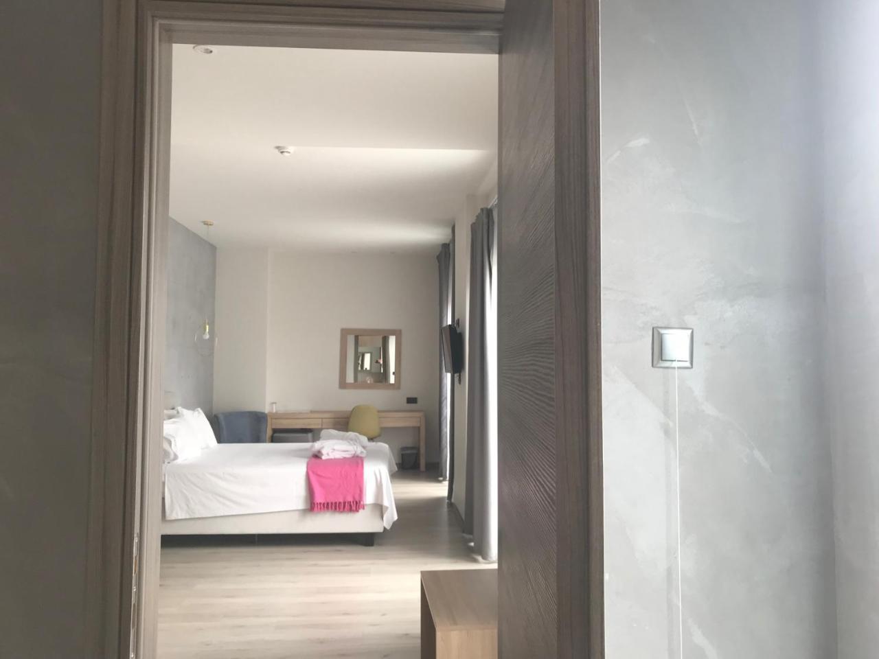 Superior One Boutique Hotel Салоники Экстерьер фото
